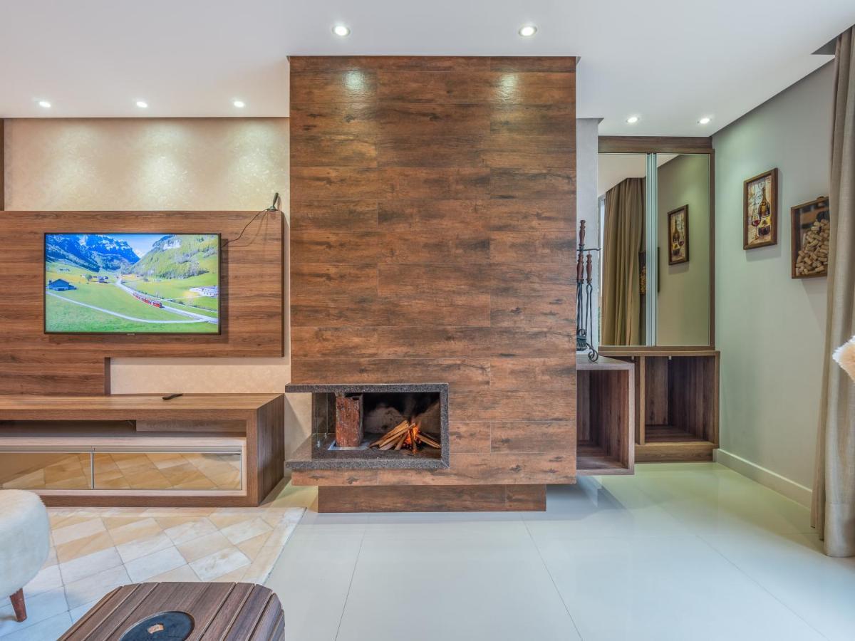 2 Suite, 1 Dormitorio Em Meio A Mata Araucaria A 1,5 Km Centro, Altos De Gramado Kültér fotó